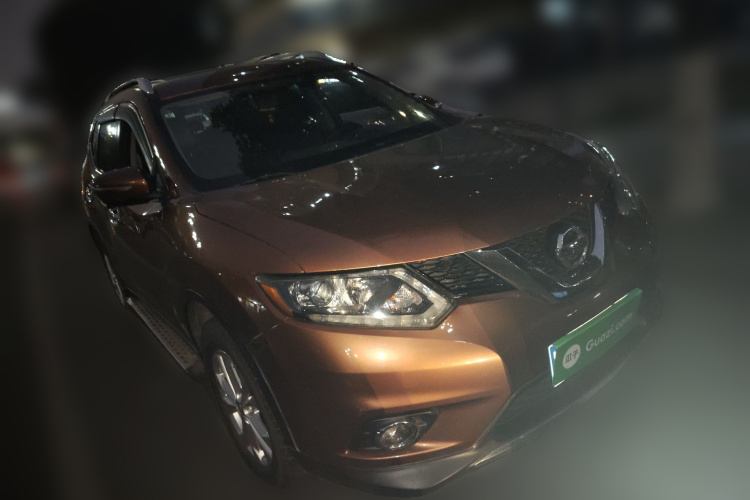 日产 奇骏 2014款 2.5L CVT豪华版 4WD车身外观3