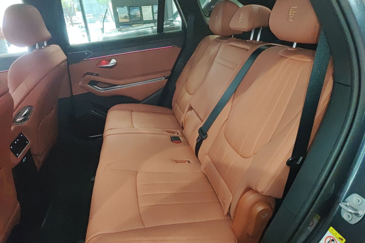 比亚迪 唐L 2025款 EV 600KM四驱激光雷达旗舰型中控内饰21