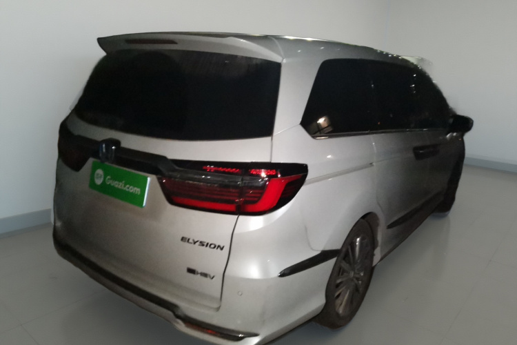 本田 艾力绅 2024款 2.0L e:HEV 豪华版车身外观7