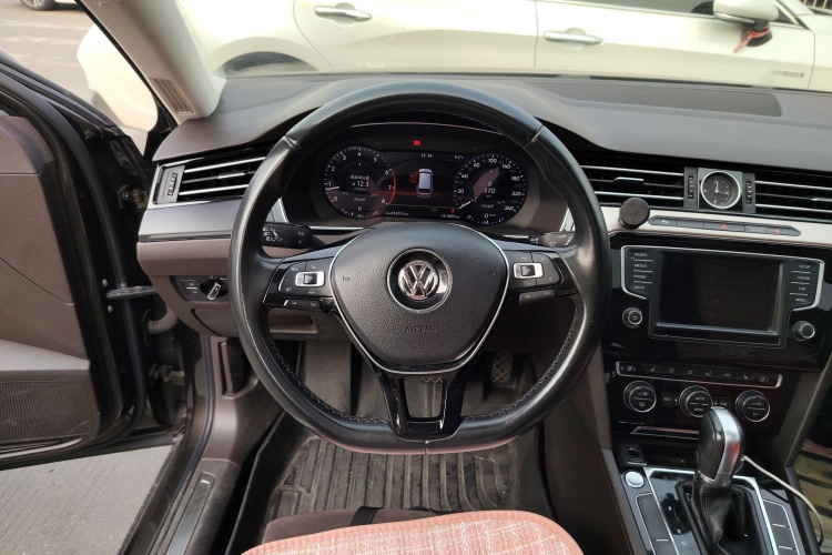 大众 蔚揽 2017款 380TSI 两驱畅行版局部细节13