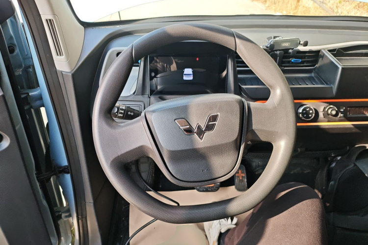 五菱汽车 宏光MINIEV 2022款 自在款 磷酸铁锂中控内饰13