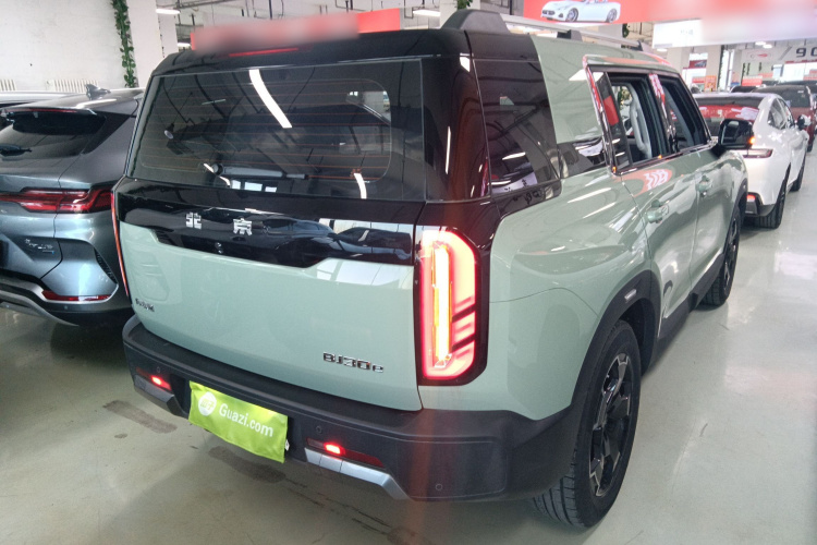 北京BJ30 2024款 1.5T 魔核电驱进阶版车身外观7