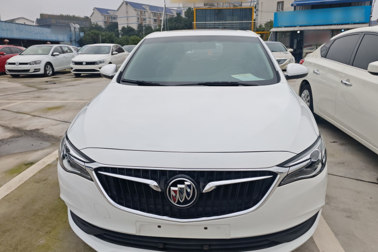 别克 英朗 2021款 改款 典范 1.5L 自动精英型车身外观2