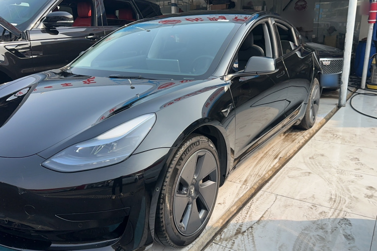 特斯拉 Model 3 2022款 后轮驱动版车身外观6003