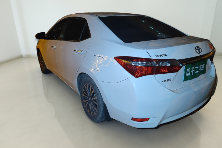 丰田 卡罗拉 2018款 1.2T S-CVT GL智享版车身外观5