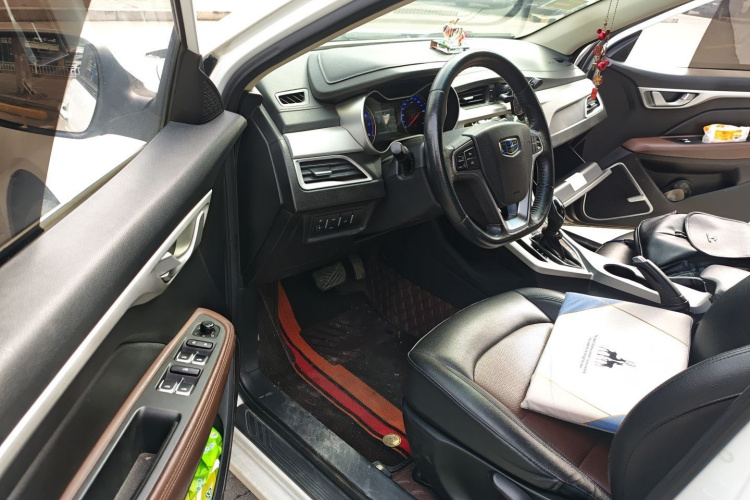 吉利汽车 远景 2018款 1.5L 自动幸福版中控内饰20