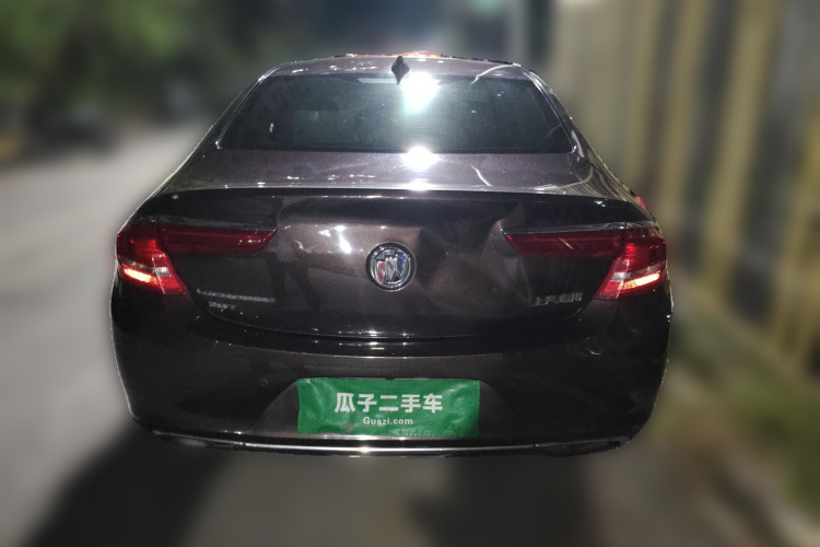 别克 君越 2016款 28T 豪华型车身外观6