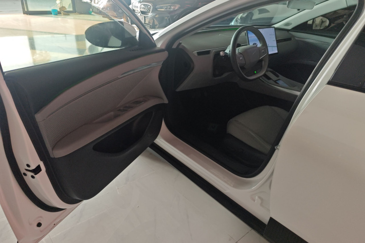 小鹏MONA M03 2024款 620 超长续航中控内饰20