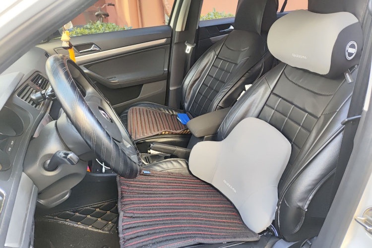 大众 朗逸 2017款 1.6L 自动风尚版中控内饰19