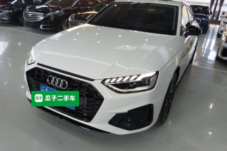奥迪A4L 2022款 40 TFSI 豪华动感型