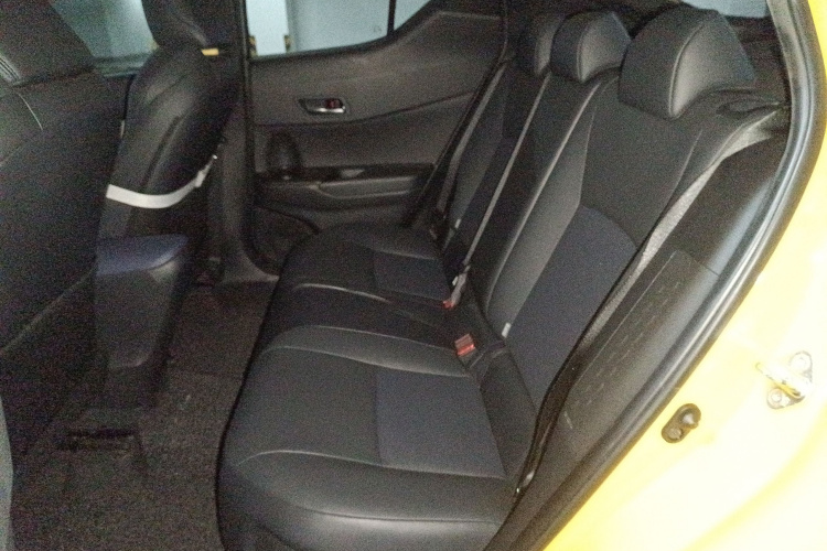 丰田C-HR 2021款 2.0L 豪华版中控内饰7004