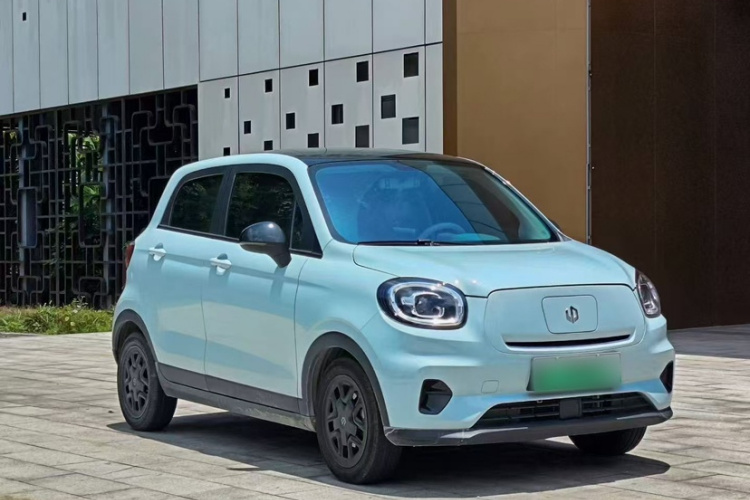 零跑汽车 零跑T03 2023款 403轻享版车身外观6005