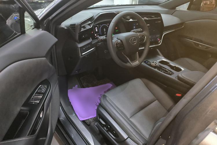 雷克萨斯RZ 2023款 450e 四驱纵享版中控内饰20