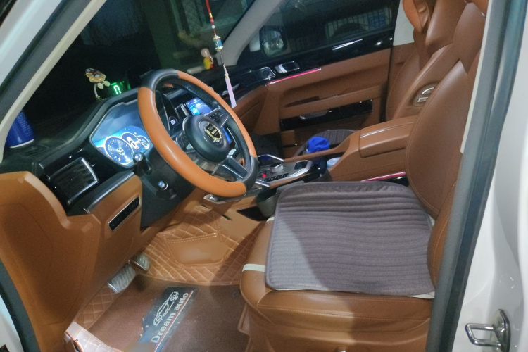 众泰T700 2017款 1.8T 双离合尊贵型局部细节19