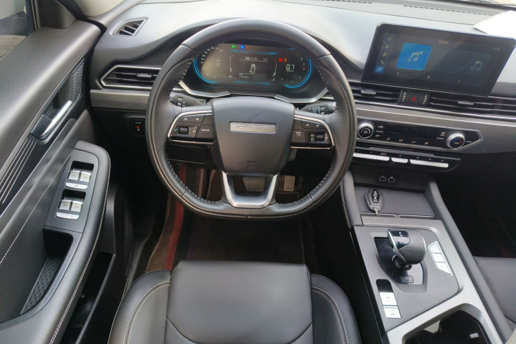 东南DX8S 2022款 1.5T DCT酋长版 7座中控内饰13