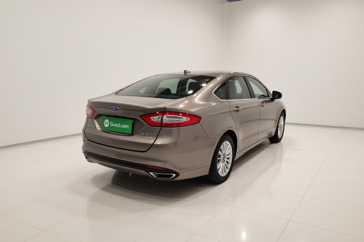 福特 蒙迪欧 2013款 2.0L GTDi200时尚型车身外观7