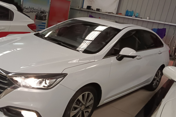 北京汽车 绅宝D50 2018款 1.5L CVT尊贵智驾版车身外观6003