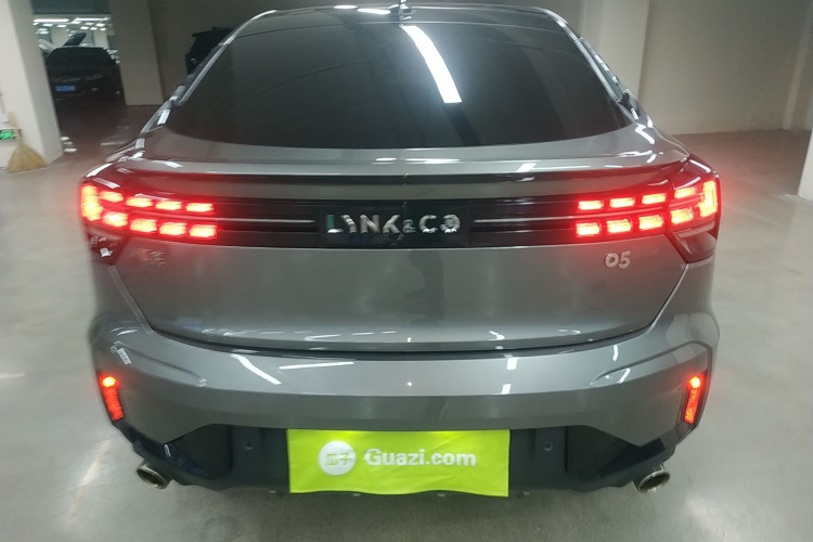 领克05 2020款 2.0TD 四驱劲Plus车身外观6