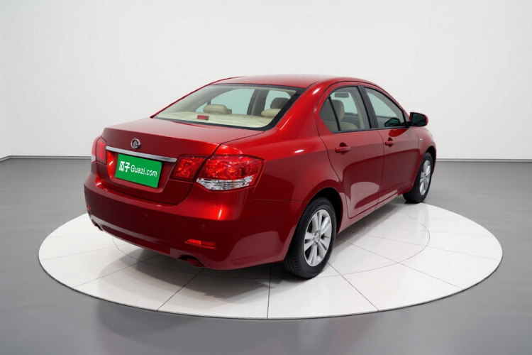 长城C30 2013款 1.5L CVT豪华型车身外观7