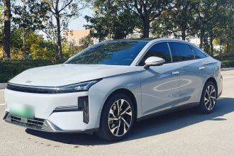 吉利银河 银河L6 2024款 125km 创想版