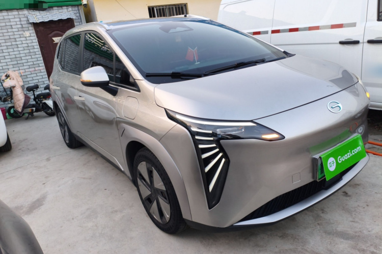 埃安 AION Y 2023款 Plus 510 乐享版车身外观3