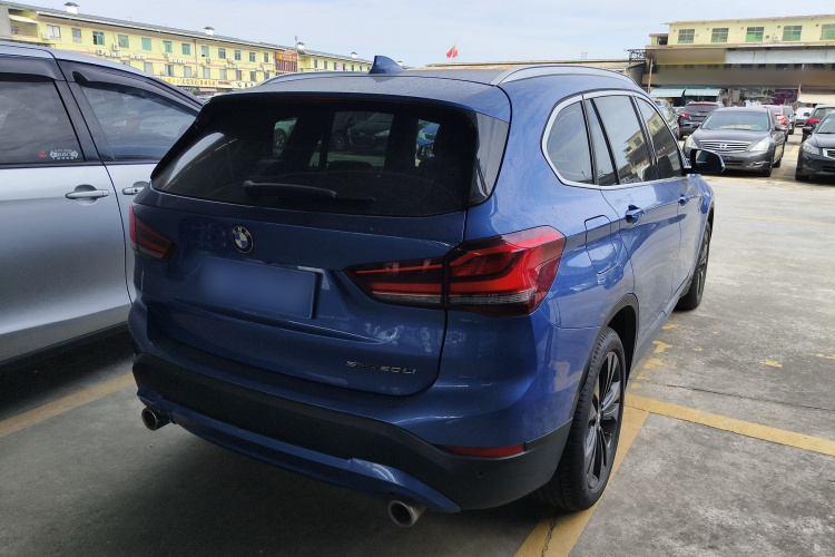 宝马X1 2020款 sDrive20Li 时尚型车身外观7