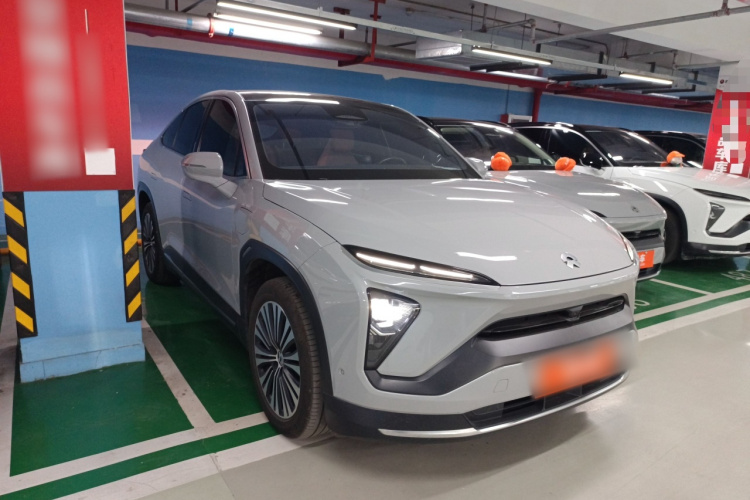 蔚来EC6 2020款 615KM 性能版车身外观3