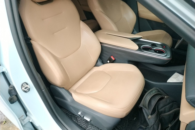 ARCFOX极狐 极狐 阿尔法T5(ARCFOX αT5) 2024款 660 MAX局部细节41