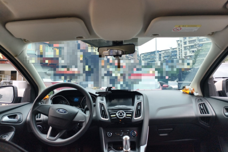 福特 福克斯 2017款 两厢 1.6L 手动舒适型智行版局部细节22