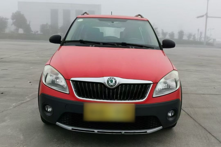 斯柯达 晶锐 2012款 1.6L Scout车身外观6002