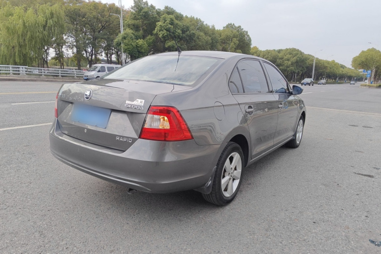 斯柯达 昕锐 2015款 1.6L 自动智选型车身外观6004