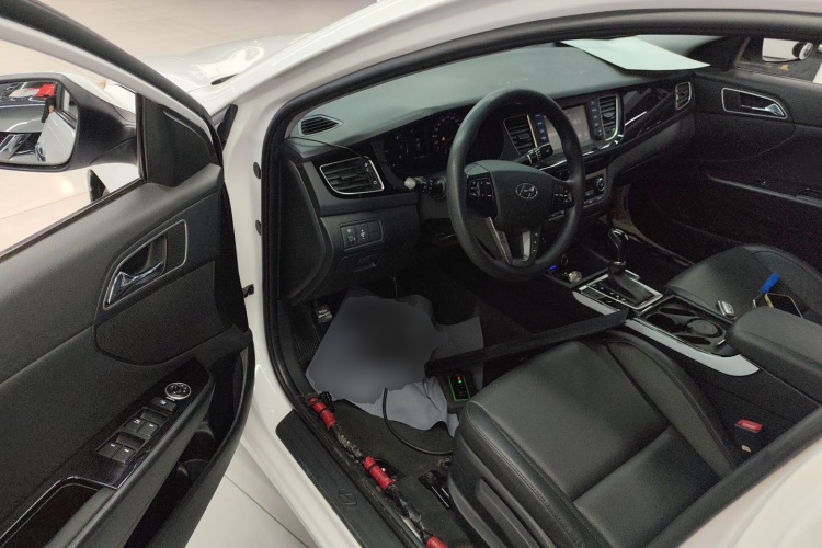 现代 名图 2016款 1.8L 自动智能型GLS中控内饰20