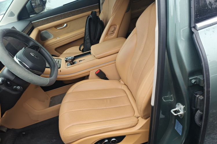 鸿蒙智行 问界M7 2022款 1.5T 后驱舒适版局部细节19