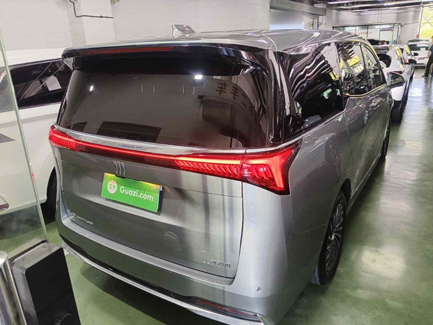 别克 世纪 2023款 2.0T 七座臻享款(3)