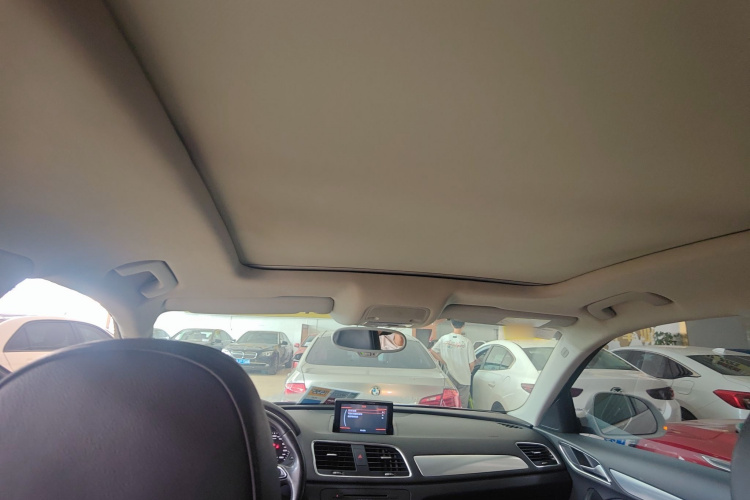 奥迪Q3 2015款 30 TFSI 舒适型局部细节22