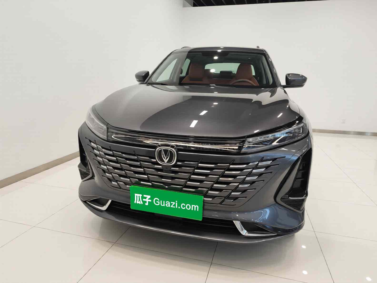 长安CS75 PLUS 2023款 第三代 1.5T 自动尊贵型(1)