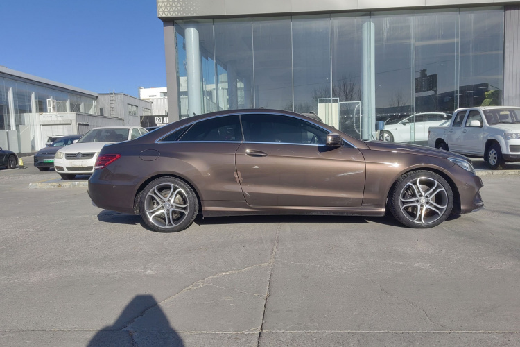 奔驰E级(进口) 2014款 E 200 轿跑版车身外观6001