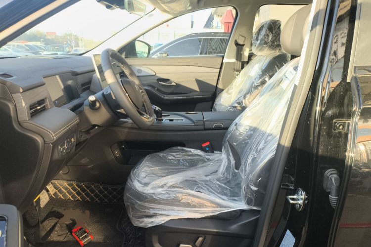 捷途山海L9 2024款 1.5TD 2DHT Pro 7座局部细节19