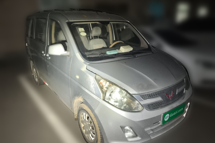 五菱汽车 五菱荣光V 2016款 1.5L标准型车身外观6002