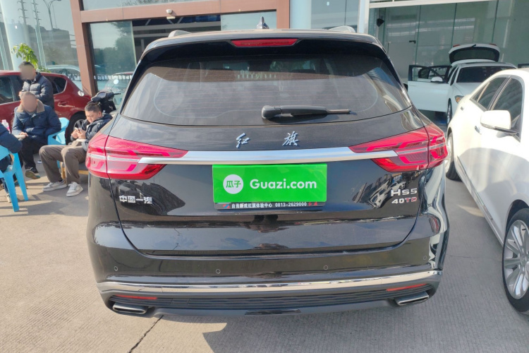 红旗HS5 2022款 改款 2.0T 智联旗享版车身外观6