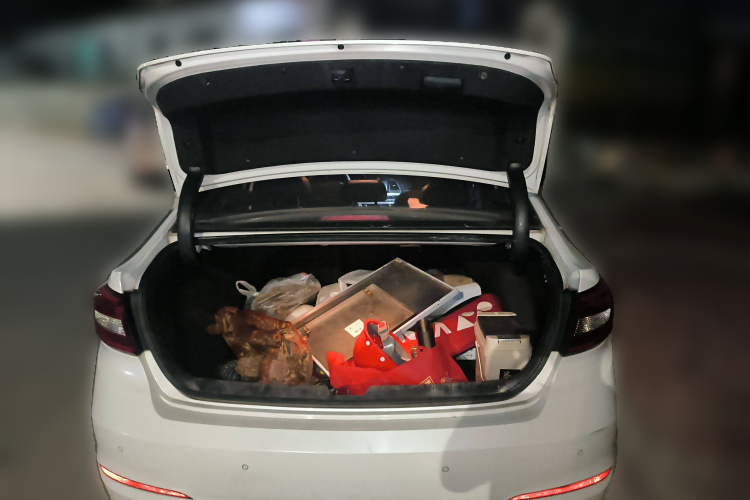 现代 索纳塔 2015款 1.6T GLS智能型局部细节23