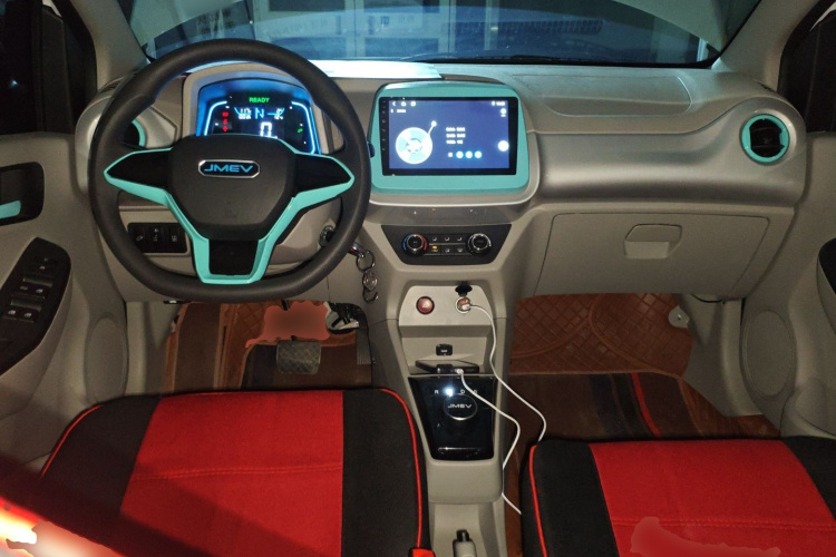 江铃集团新能源 易至EV2 2024款 201km 舒适型中控内饰12