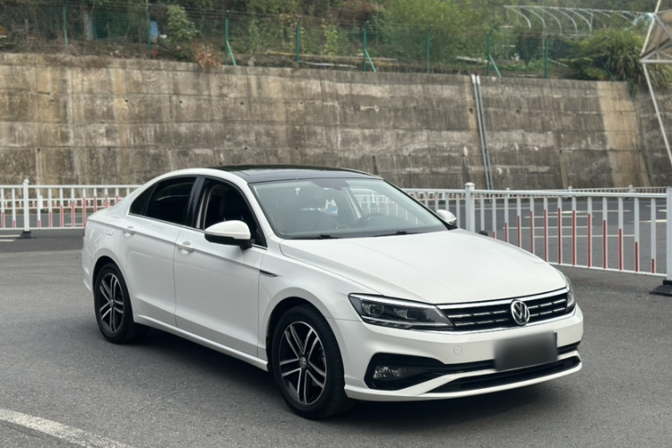 大众 凌渡 2021款 改款 280TSI DSG舒适版车身外观6002