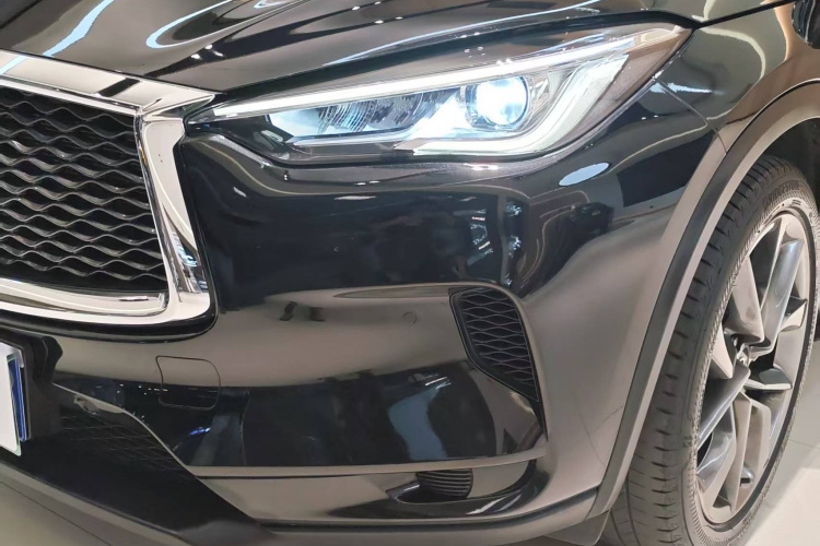 英菲尼迪QX50 2022款 2.0T 两驱领航版局部细节36