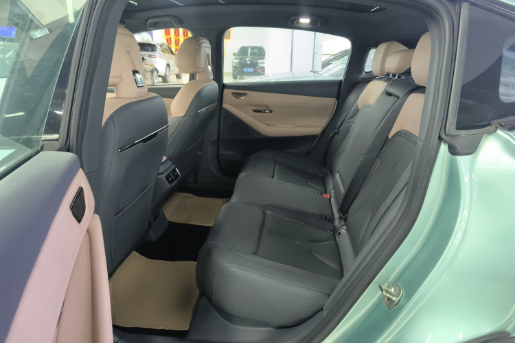 深蓝汽车 深蓝SL03 2022款 515纯电版中控内饰21