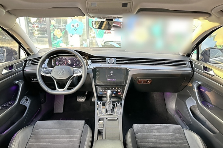 大众 迈腾 2020款 330TSI DSG 豪华型中控内饰7001