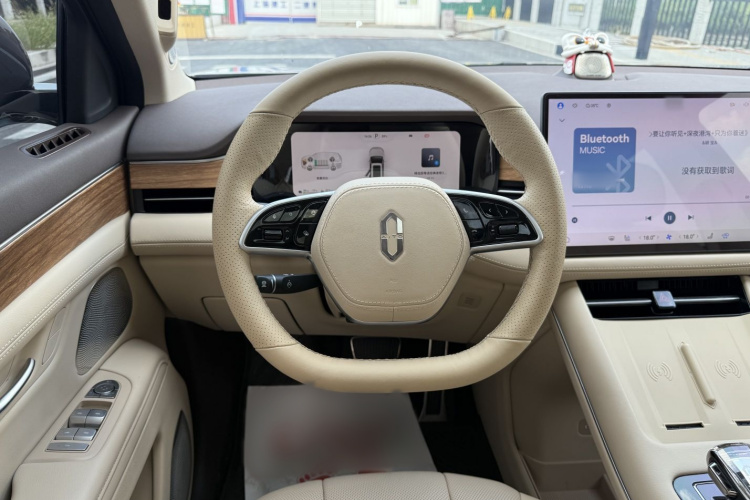 鸿蒙智行 问界M7 2024款 1.5T 后驱Plus版 5座中控内饰7009