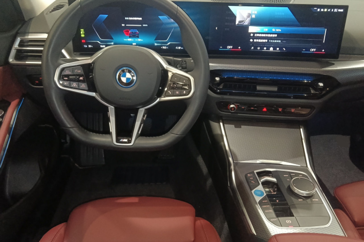 宝马i3 2025款 eDrive 40 L 曜夜套装中控内饰13