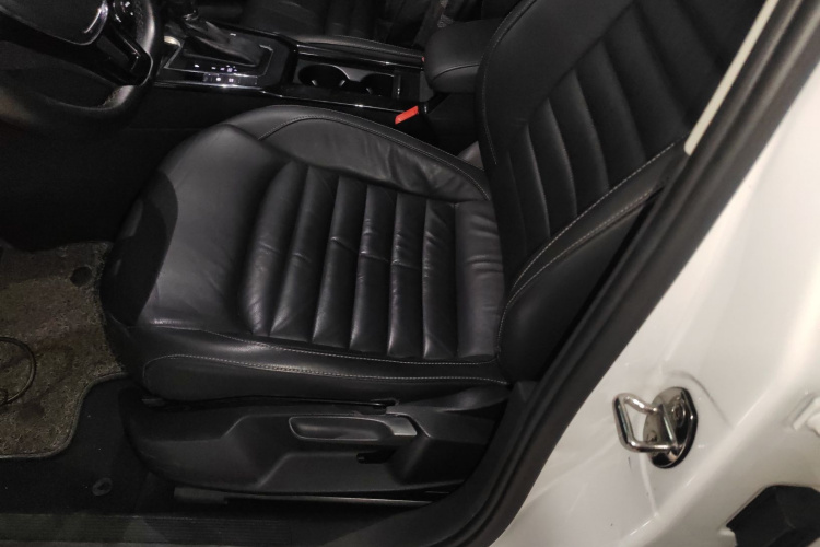 大众 凌渡 2018款 280TSI DSG舒适版局部细节19