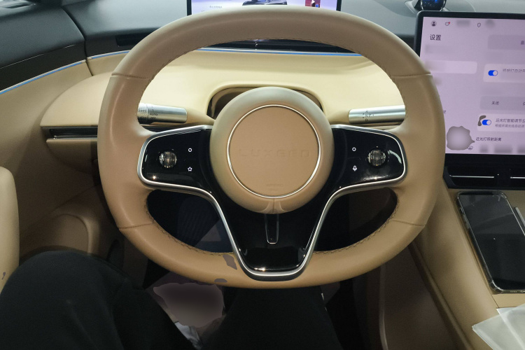 鸿蒙智行 智界R7 2024款 纯电 736km UItra中控内饰13